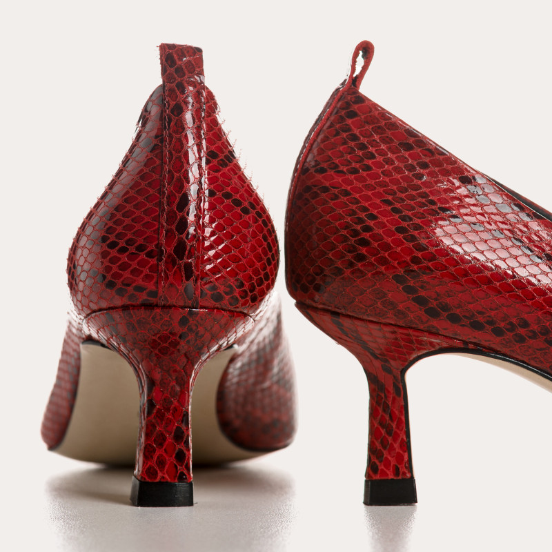 Escarpins Bless Python Vernis | Élégance et allure affirmée – Reqins