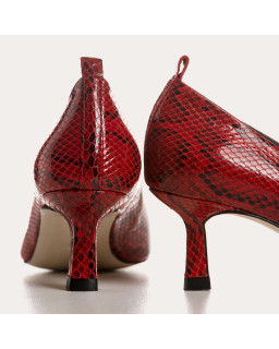 Escarpins Bless Python Vernis | Élégance et allure affirmée – Reqins
