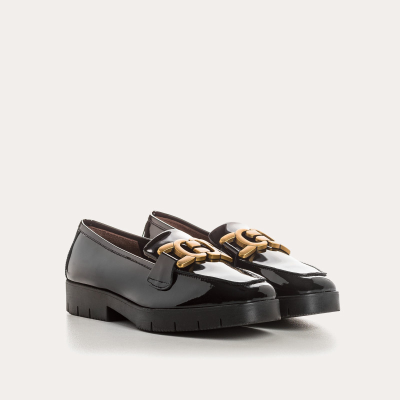 Monroe leather moccasins varnish - timeless elegance & chic | Reqins