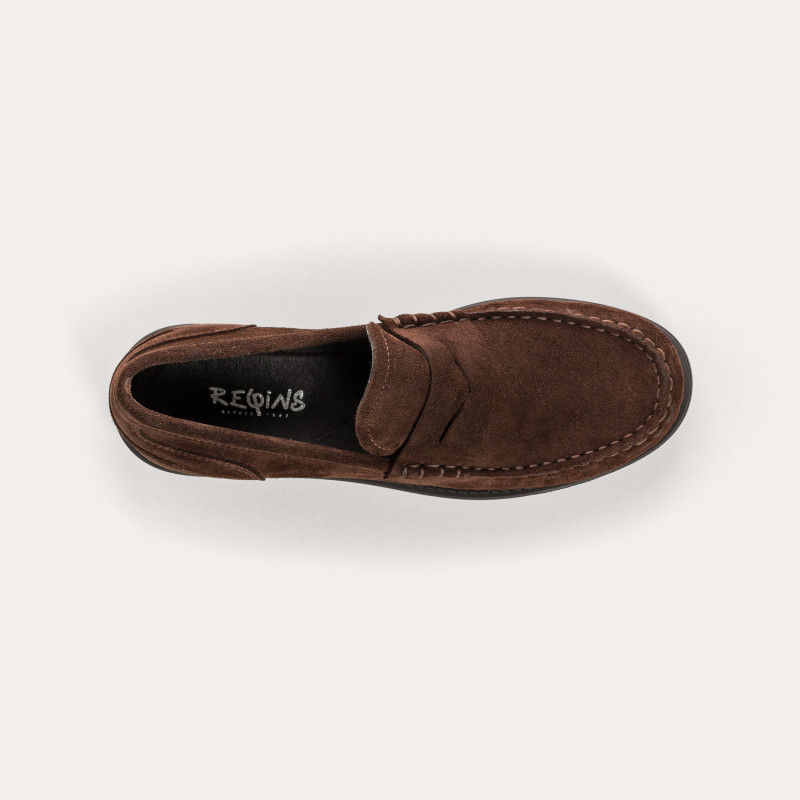 Velvet Leather Sea Moccasins - Elegance & Comfort | Reqins