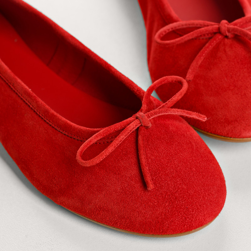 Ballerines plates à nœud en cuir velours avec bout arrondi