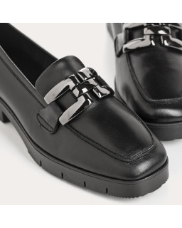 Mocassins Montreal femme en cuir : élégance et style citadin | Reqins