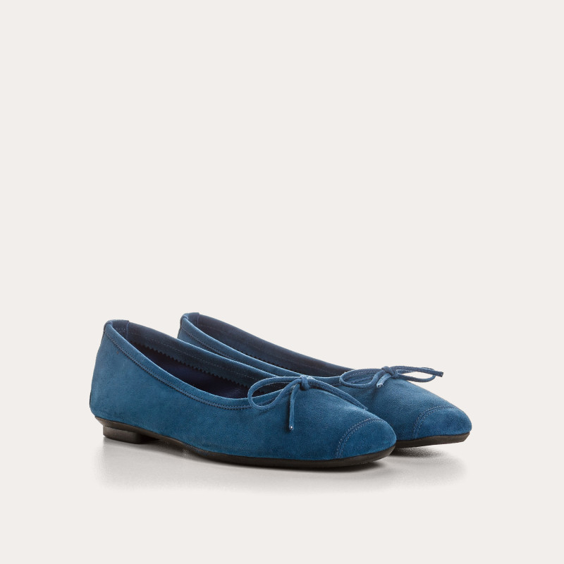 Flat ballerinas with velvet leather knot with tip reinforcement