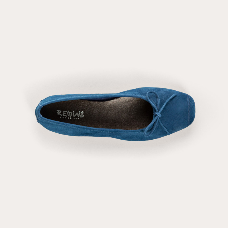 Flat ballerinas with velvet leather knot with tip reinforcement