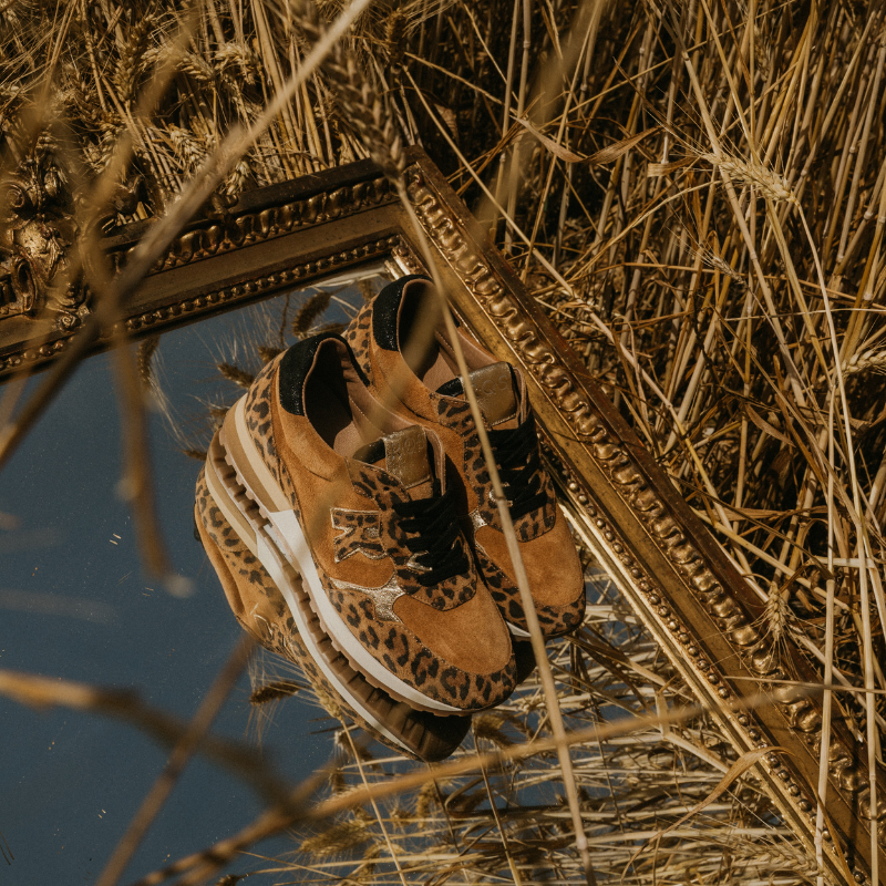 Mania Cuir Velours Léopard – Baskets en cuir suédé imprimé léopard