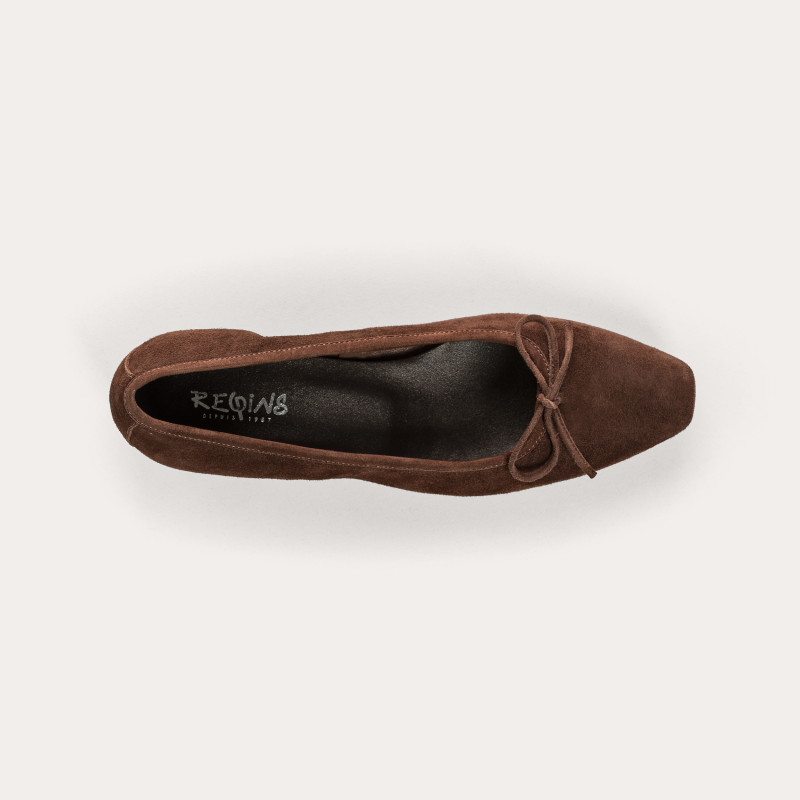 Ballerines à talons en cuir velours