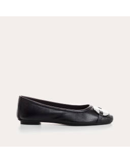 Leather ballerinas with silver metal jewel plate