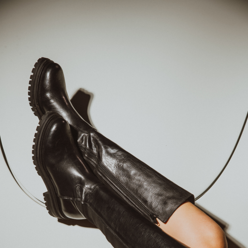 Syracuse leather boots