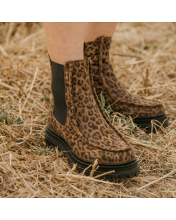 Leopard Boots Female Velvet Leather | Urban style reqins
