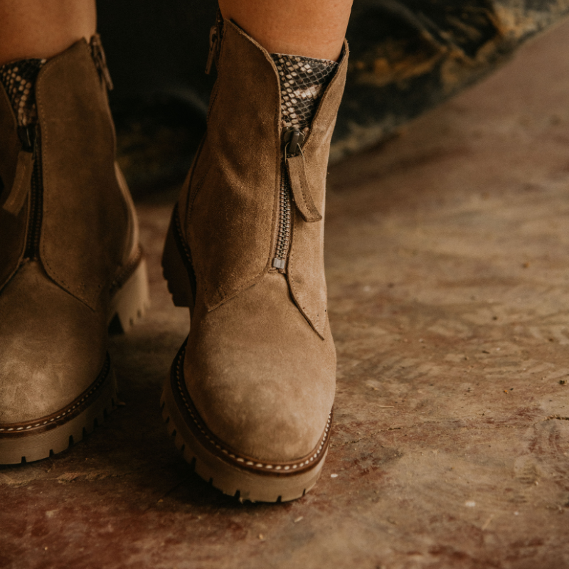 Boots Dickson en cuir velours & python – Élégance & confort | Reqins