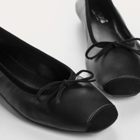 Flat Ballerinas with Smooth Leather Knot and Velvet Leather