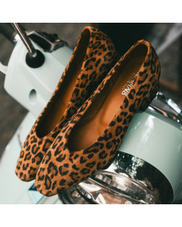 Ballerines à talons Favorite en cuir velours léopard – Élégance & confort | Reqins