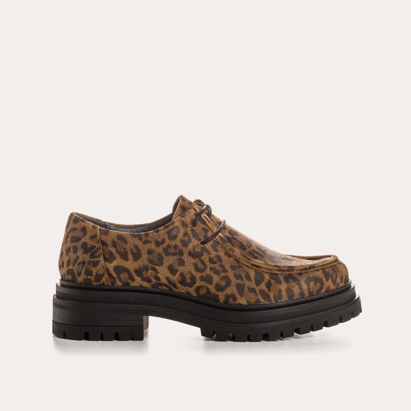 Velvet leather leopard moccasins | Affirmed style and comfort Reqins