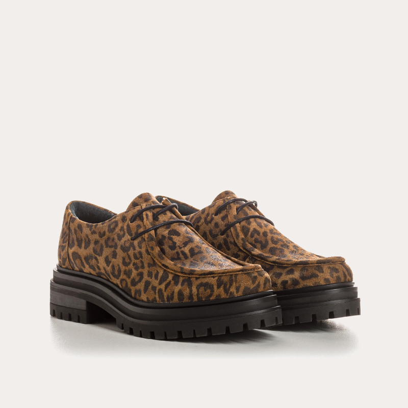 Velvet leather leopard moccasins | Affirmed style and comfort Reqins