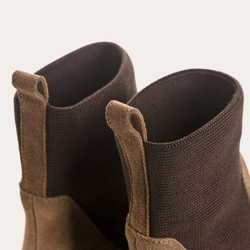 Boots Evalou en cuir velours – Élégance et caractère | Reqins