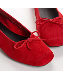Flat ballerinas with velvet leather knot with tip reinforcement