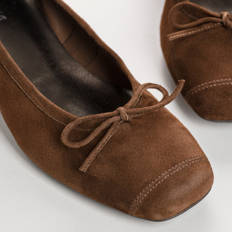 Ballerines à talons en cuir velours avec noeud