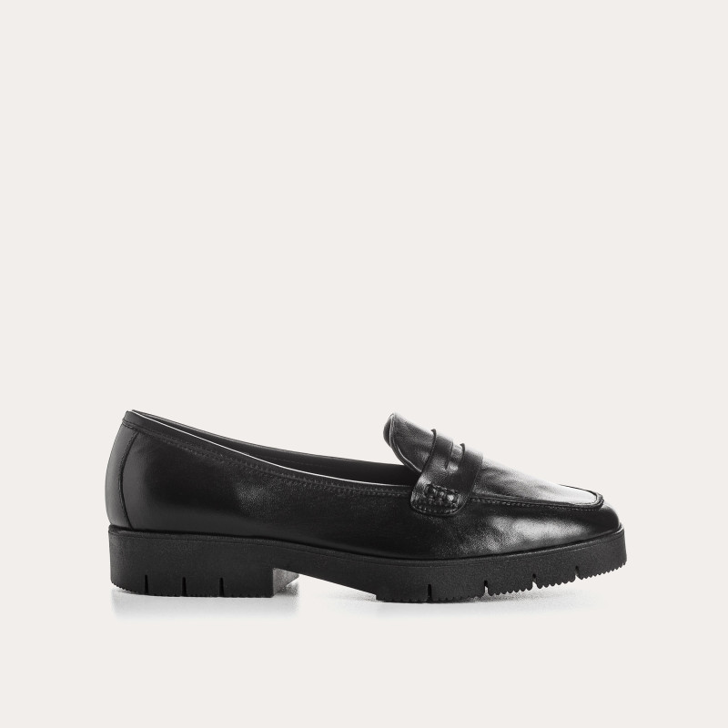 Small Leather Smooth Leather Loafers