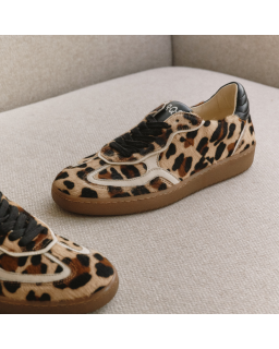 Leopard Female Athena Sneakers: Bold Style and Optimal Comfort