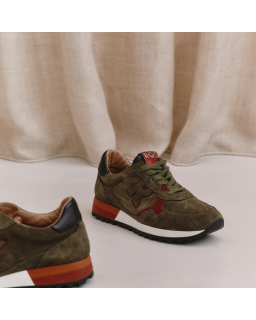 Baskets à lacets en cuir velours pour femme