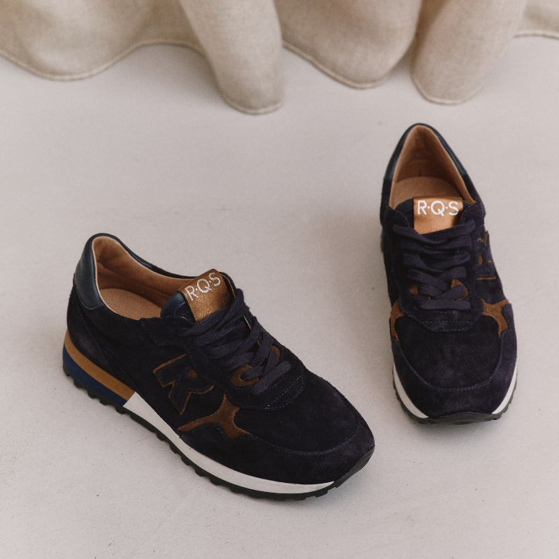 Baskets à lacets en cuir velours pour femme