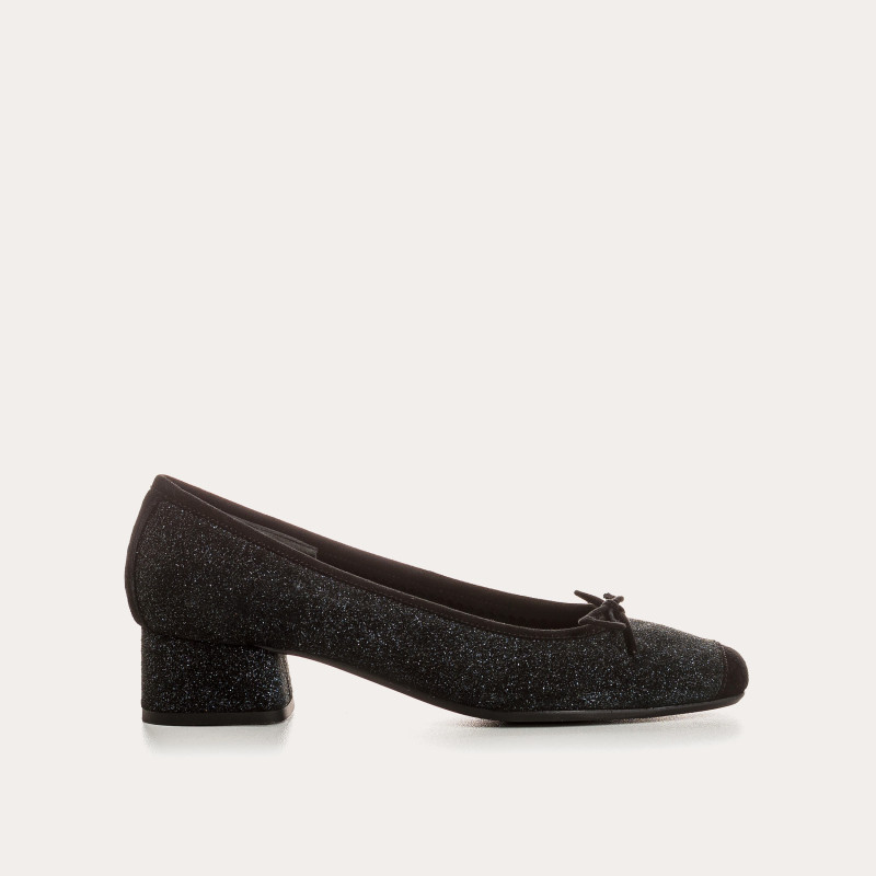 Kyriel Star Star Ballerinas - Elegance & Comfort | Reqins