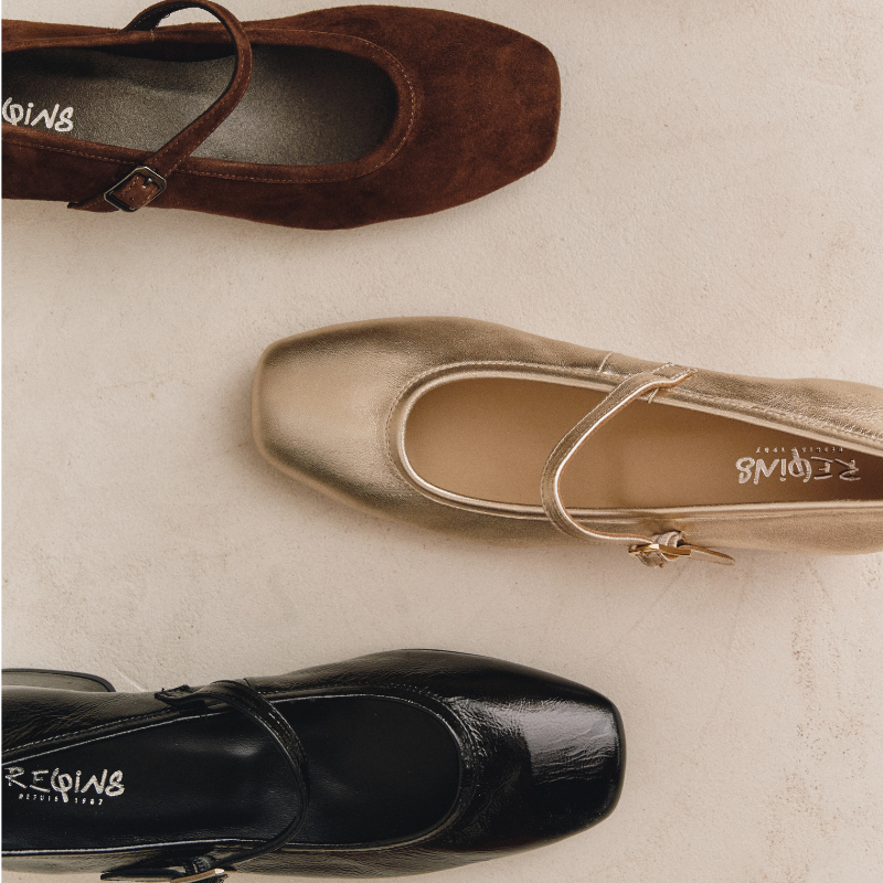 Babies à talons en cuir velours