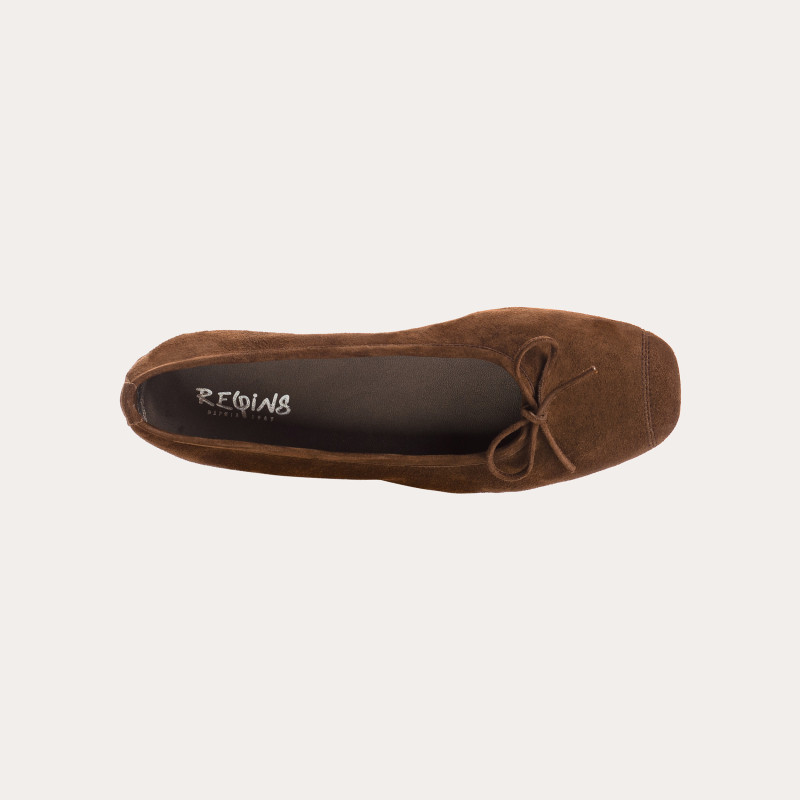 Flat ballerinas with velvet leather knot with tip reinforcement