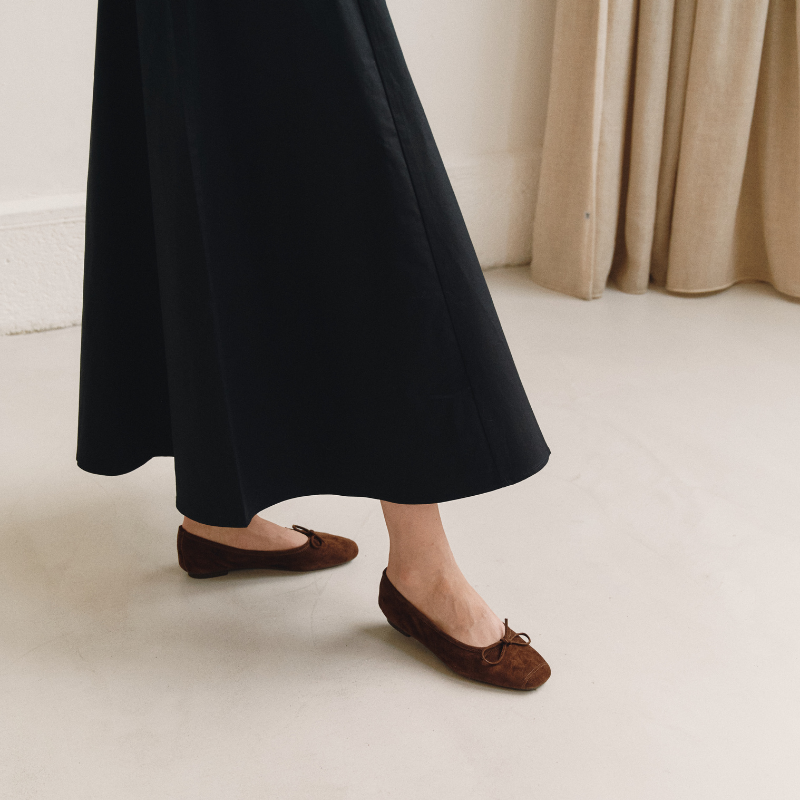 Ballerines plates à nœud en cuir velours avec renfort à la pointe