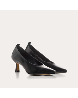 Black Leather Bless Pumps | Reqins