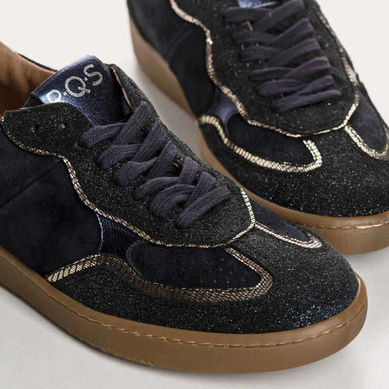 Athena Mix Star Sneakers | Graphic Style & Comfort - Reqins