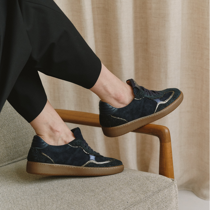 Athena Mix Star Sneakers | Graphic Style & Comfort - Reqins