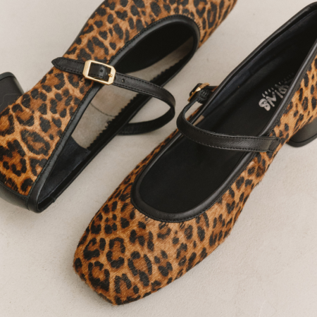 Kelly Leather Leopard Leather Babies - Elegance & Comfort | Reqins
