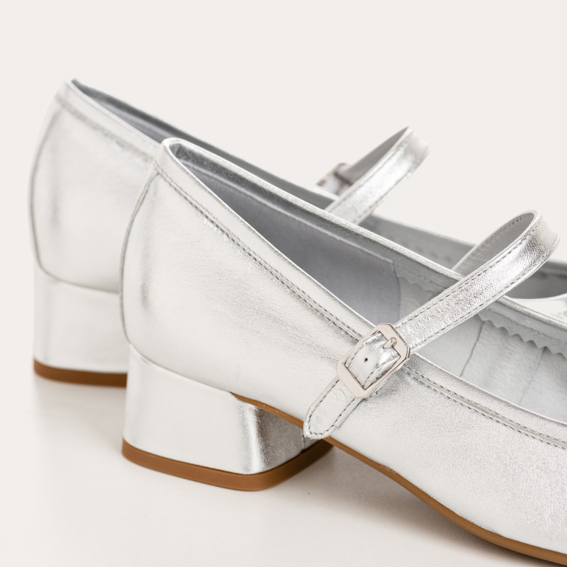 Kelly Metallic Heeled Babies - Elegance & Comfort | Reqins