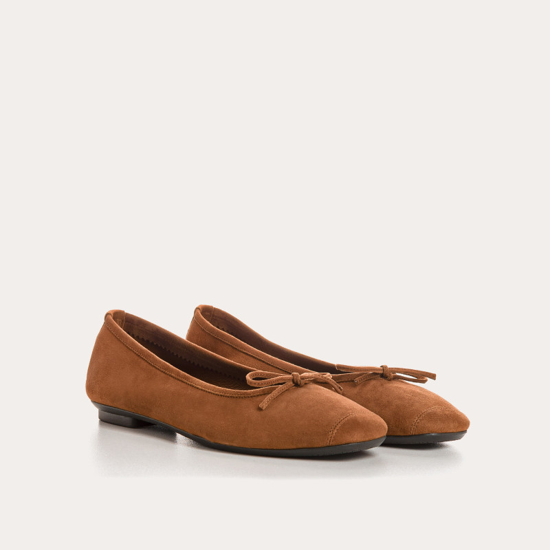 Flat ballerinas with velvet leather knot with tip reinforcement