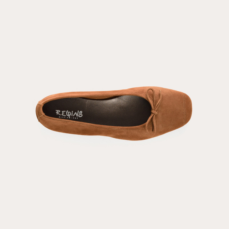 Flat ballerinas with velvet leather knot with tip reinforcement