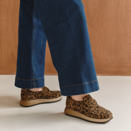 Sneakers Carabel velvet leather Serval | Bold style & comfort - Reqins