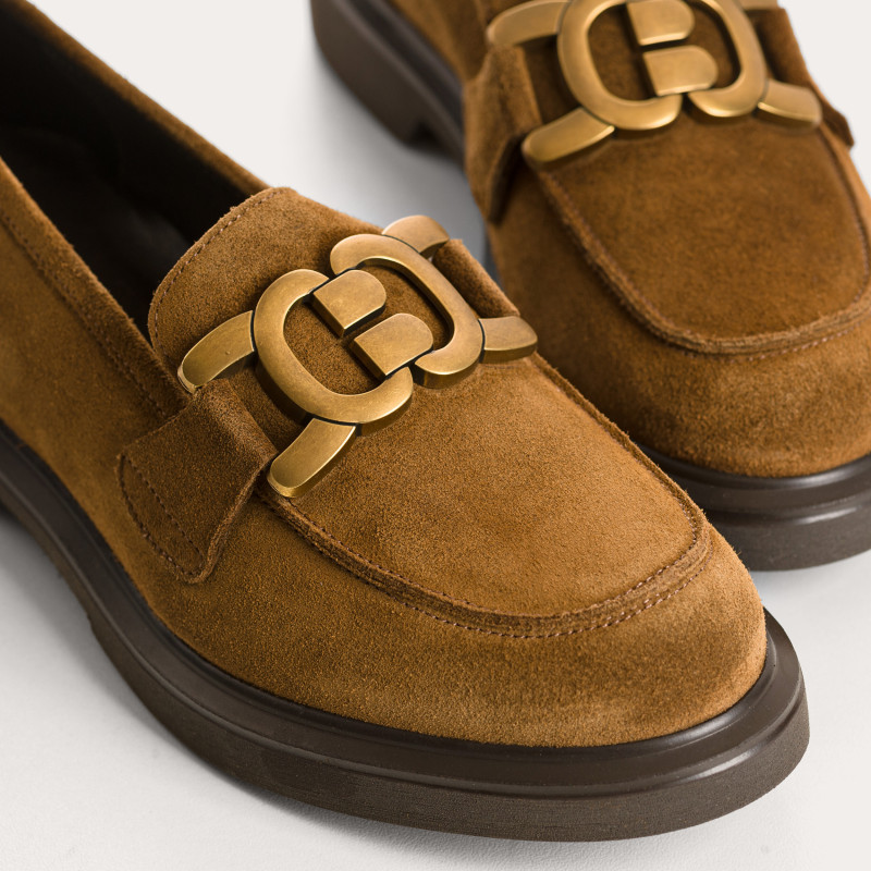 Mocassins Janet en cuir velours oilé camel | Chic & confort – Reqins