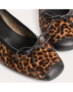 Ballerines à talons Kyriel léopard | Élégance féline & confort – Reqins