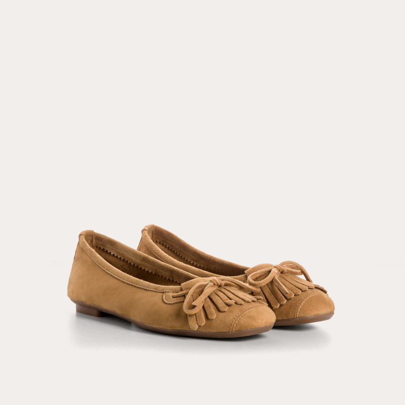 Ballerines en cuir velours avec franges sur le dessus