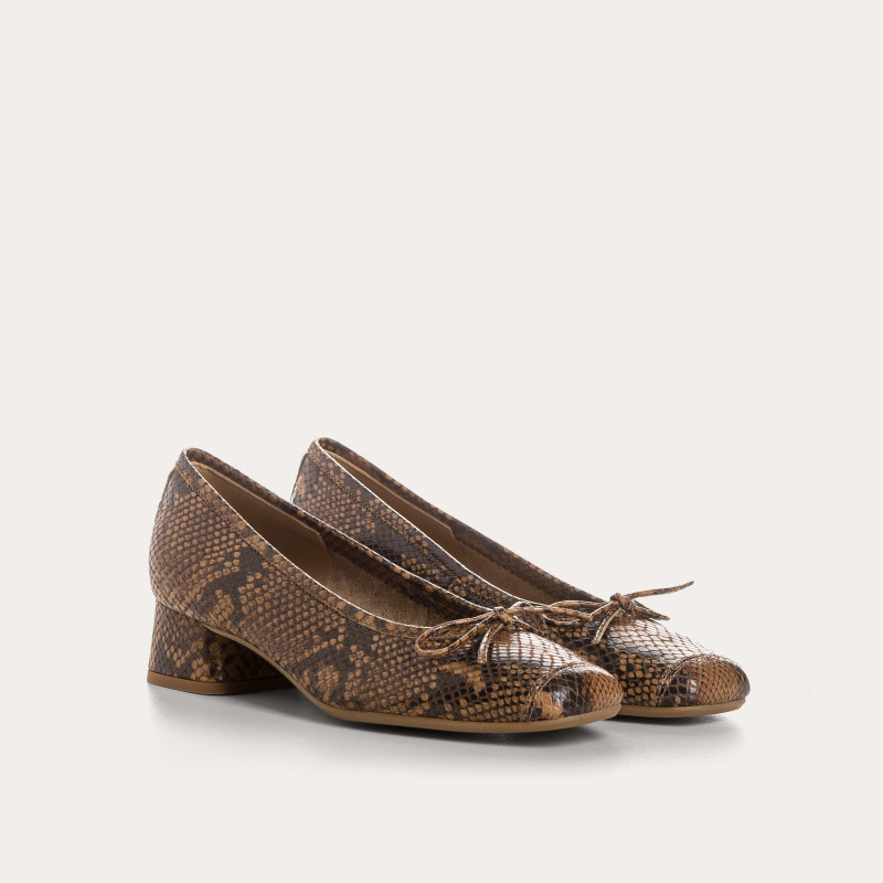 Ballerinas with Kyriel Python heels